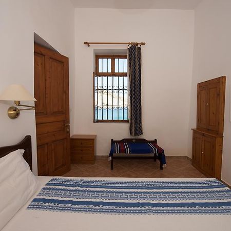 Villa Zeus Sými Luaran gambar