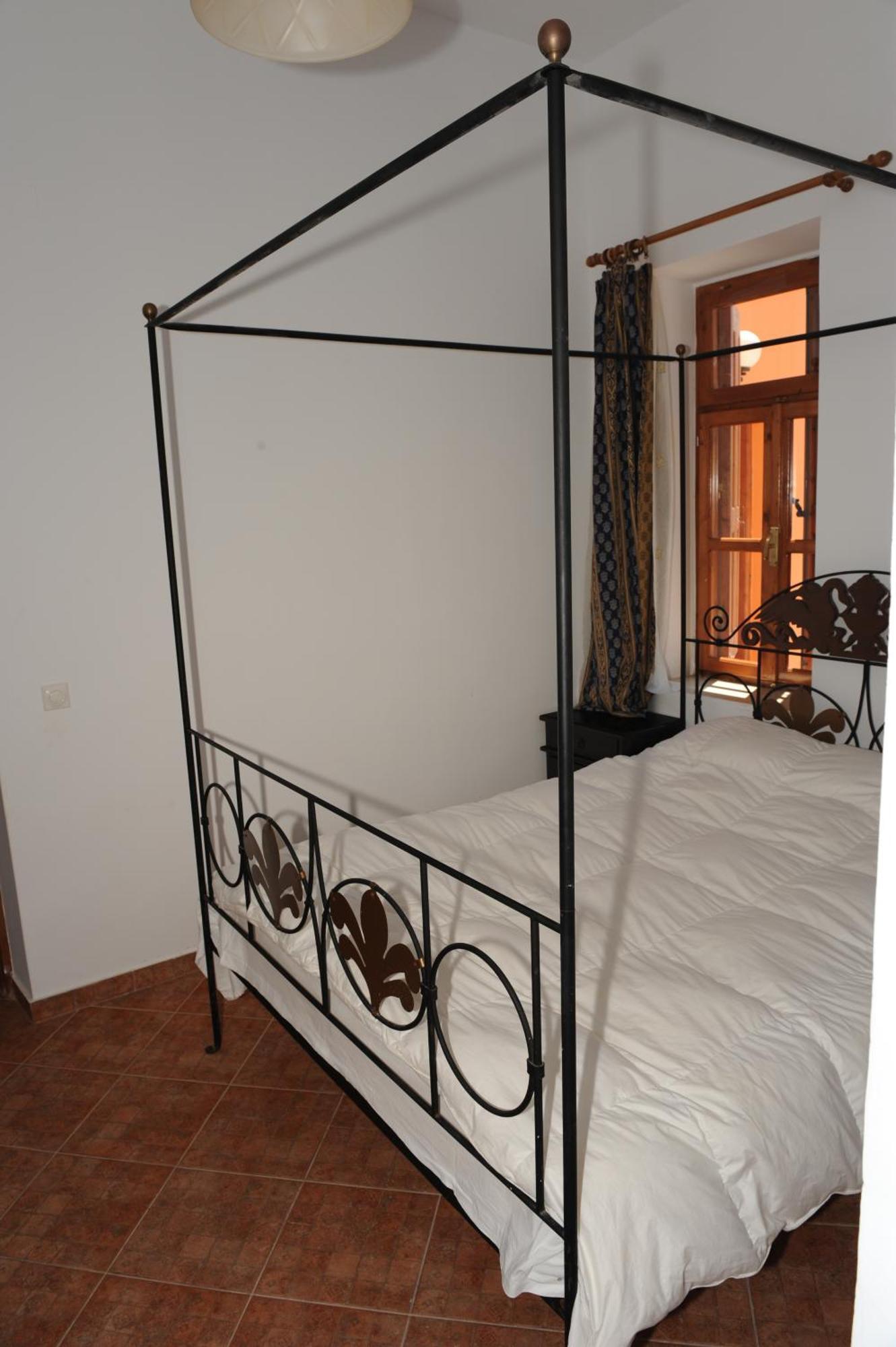 Villa Zeus Sými Bilik gambar
