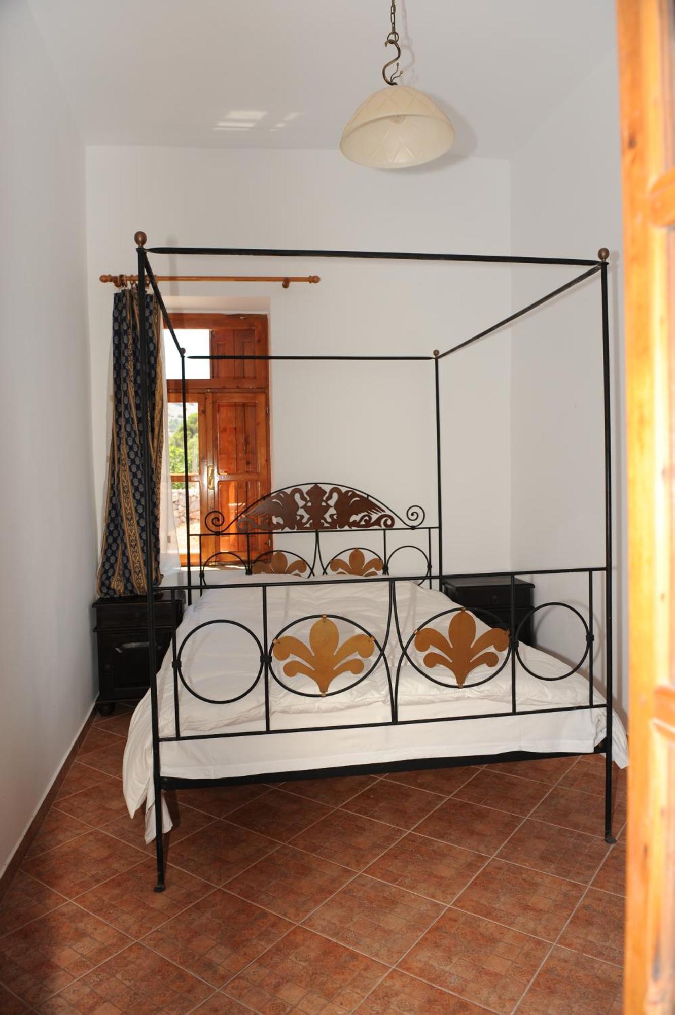 Villa Zeus Sými Bilik gambar