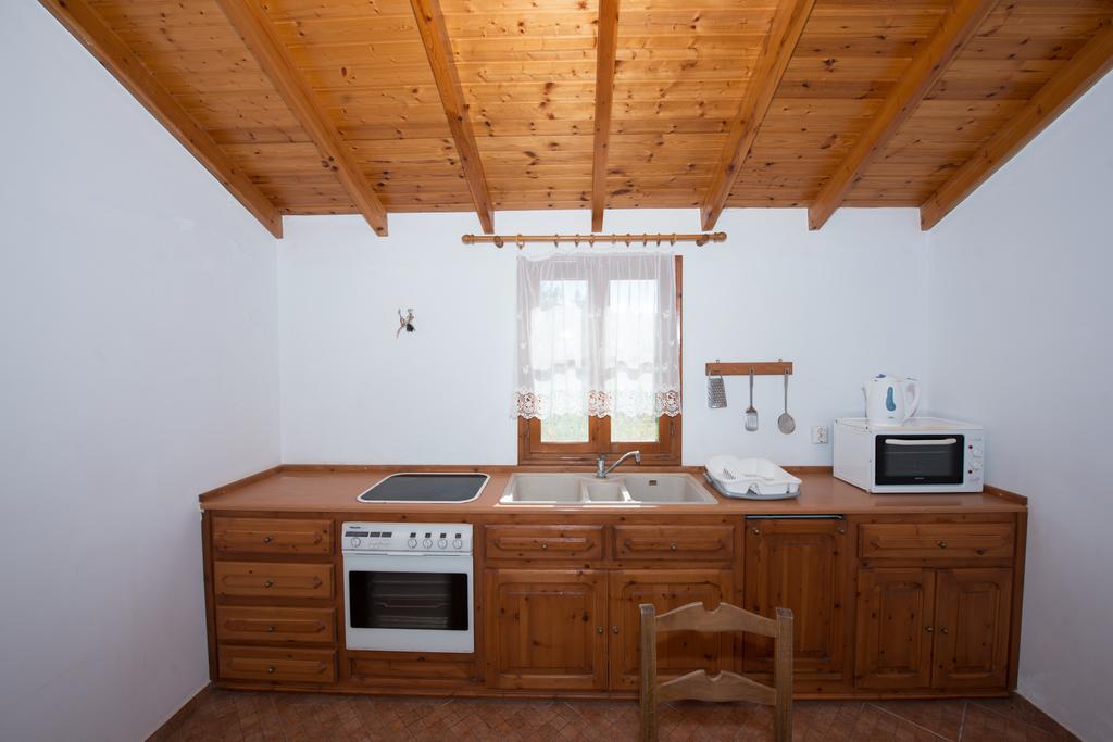 Villa Zeus Sými Luaran gambar